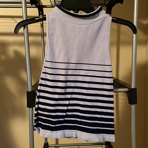 Free People Tops - Free People Lavender/Purple Stretch Crop-M/L